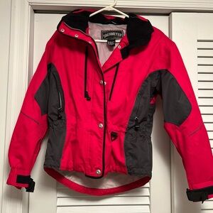 Obermeyer Ski Jacket - Women’s Size 4
Smoke Free Home
Excellent condition